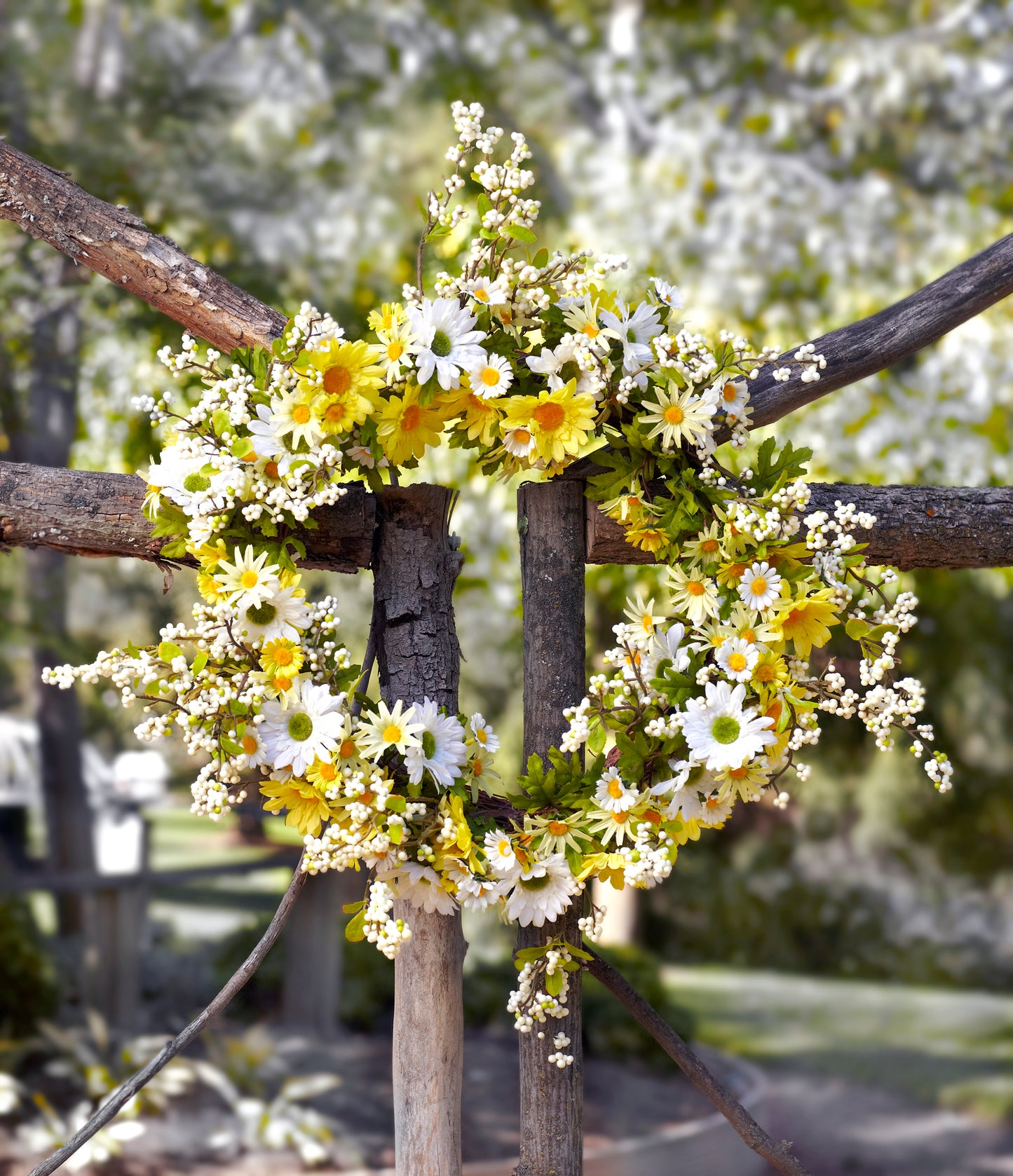 Mixed Daisy Floral Wreath 24"D